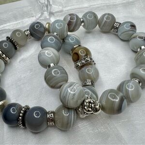 Set of 2 Chunky Grey Agate & Silver Stretchy Beaded Bracelets